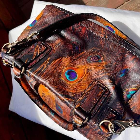 Givenchy Pandora Peacock Leather Shoulder Bag Limited Edition - Picture 4 of 11